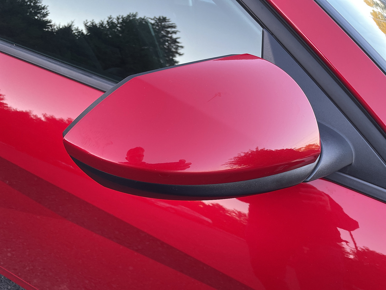 2023 Hyundai Elantra SEL Convenience photo 2