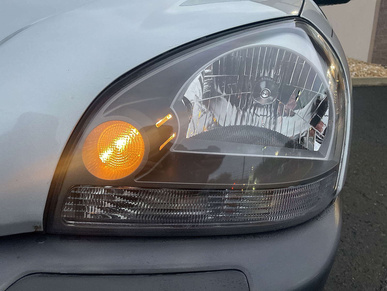 2009 Hyundai Tucson SE photo 3