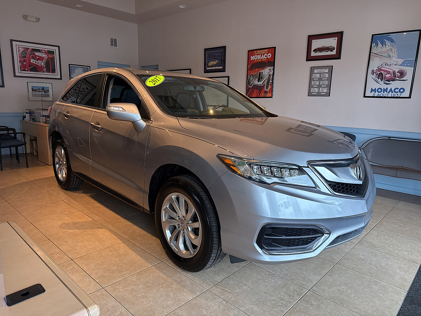 2017 Acura RDX w/AcuraWatch Plus Package