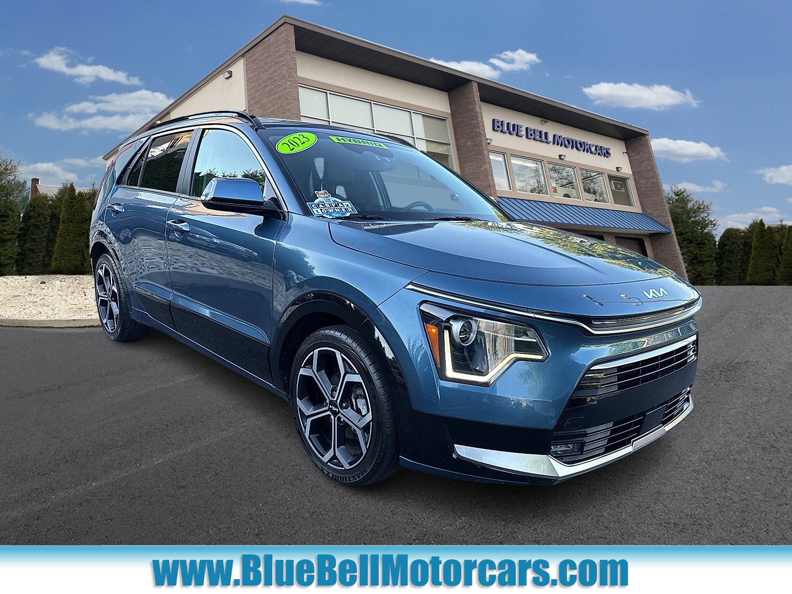 2023 Kia Niro EX Touring HEV's photo