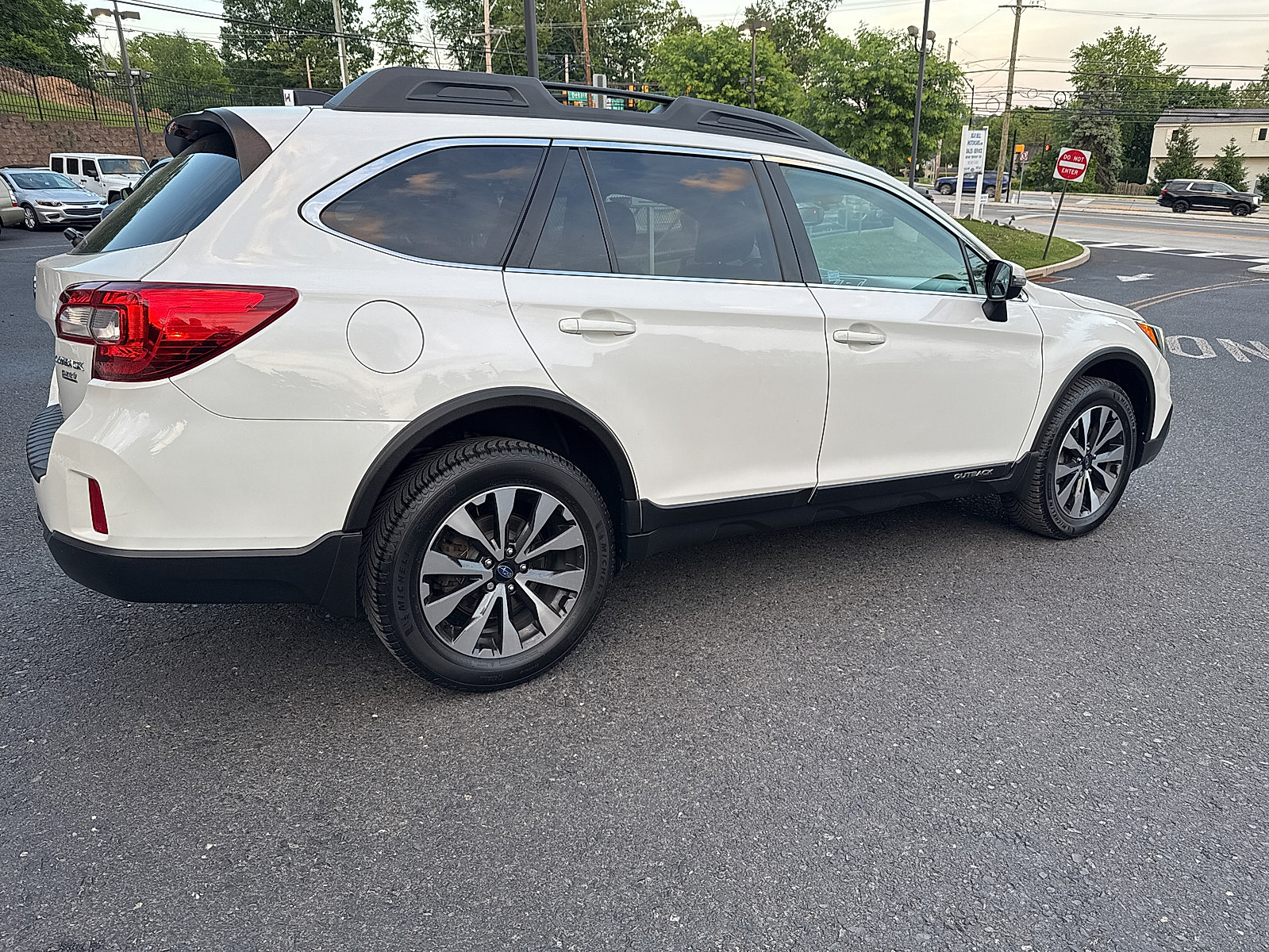 2016 Subaru Outback 2.5i Limited