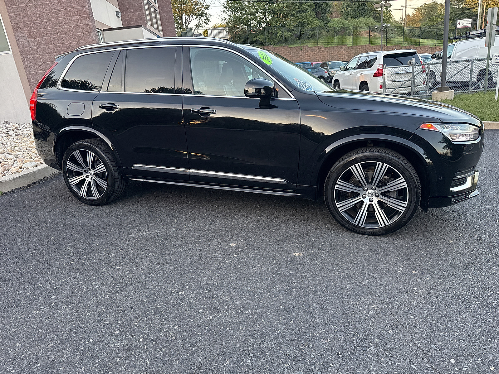 2022 Volvo XC90 T6 Inscription 7 Passenger