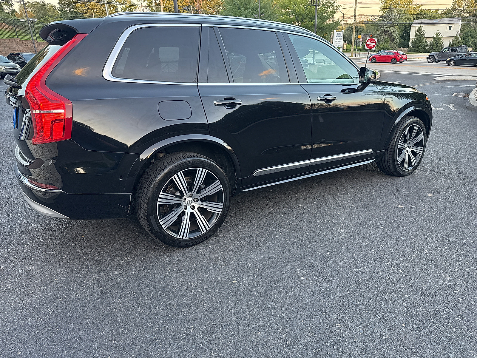 2022 Volvo XC90 T6 Inscription 7 Passenger