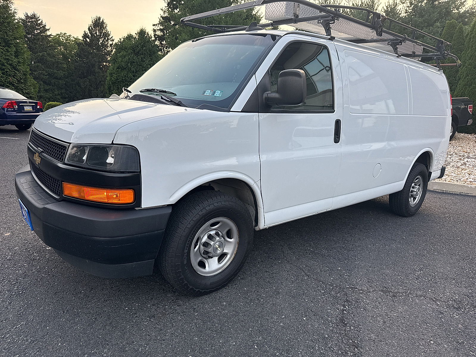 2021 Chevrolet Express Cargo RWD 2500 Regular Wheelbase WT