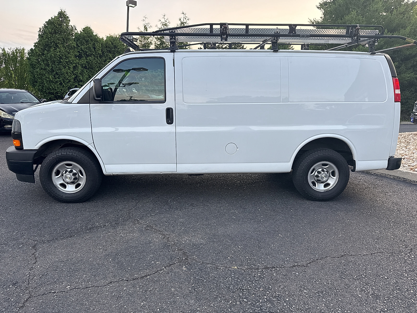 2021 Chevrolet Express Cargo RWD 2500 Regular Wheelbase WT