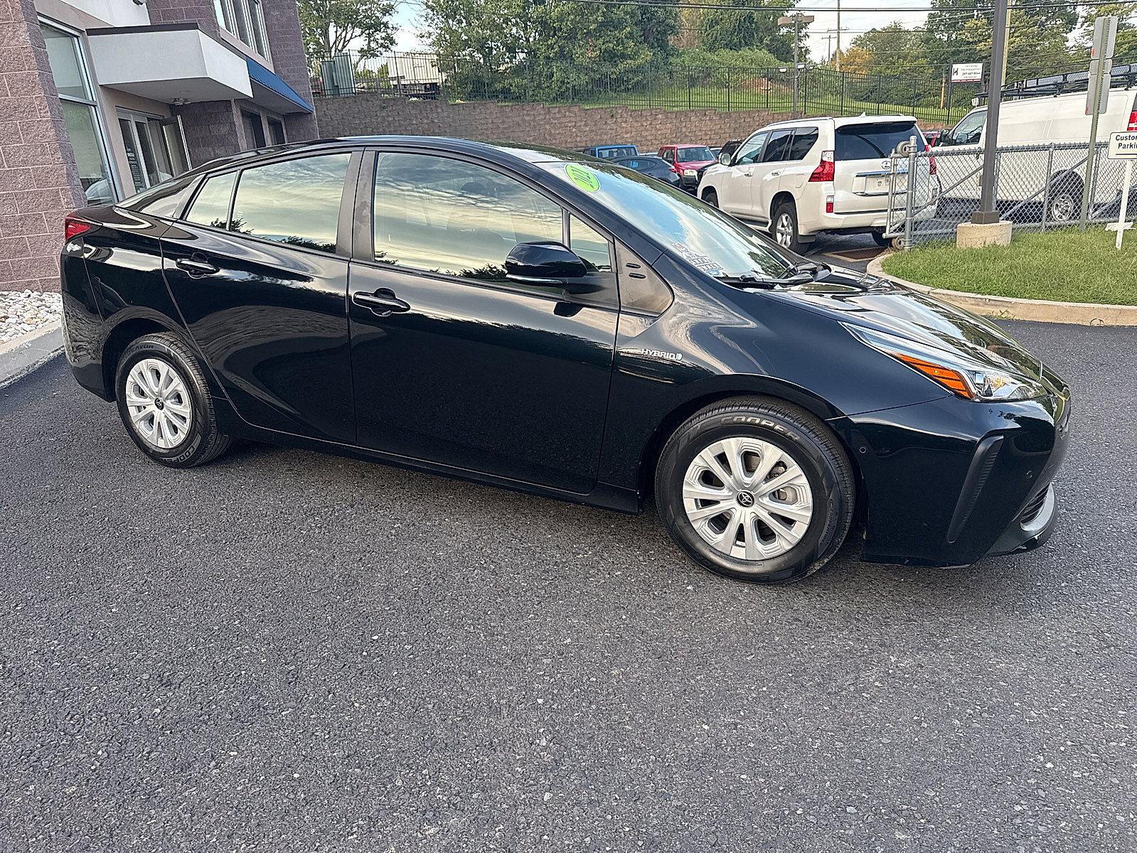 2021 Toyota Prius LE