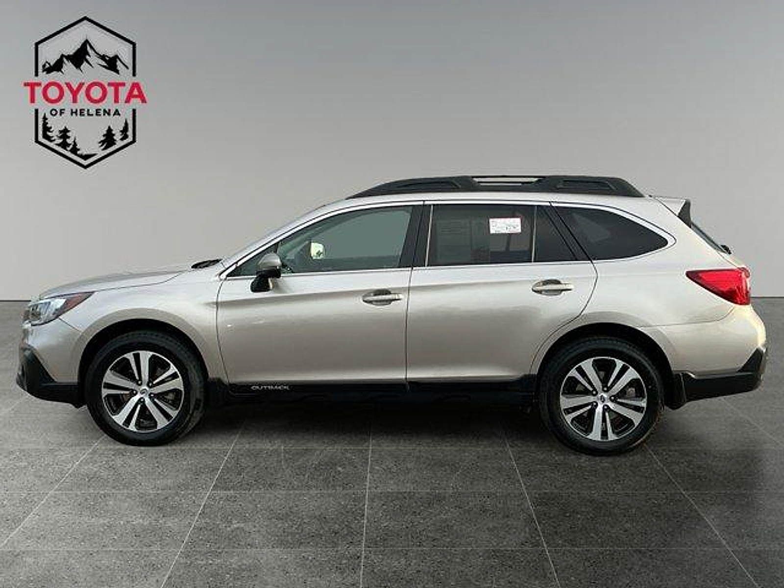 Used 2018 Subaru Outback Sedan