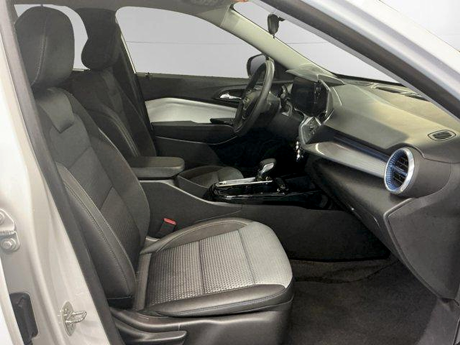 Used 2024 Chevrolet Trax Sedan