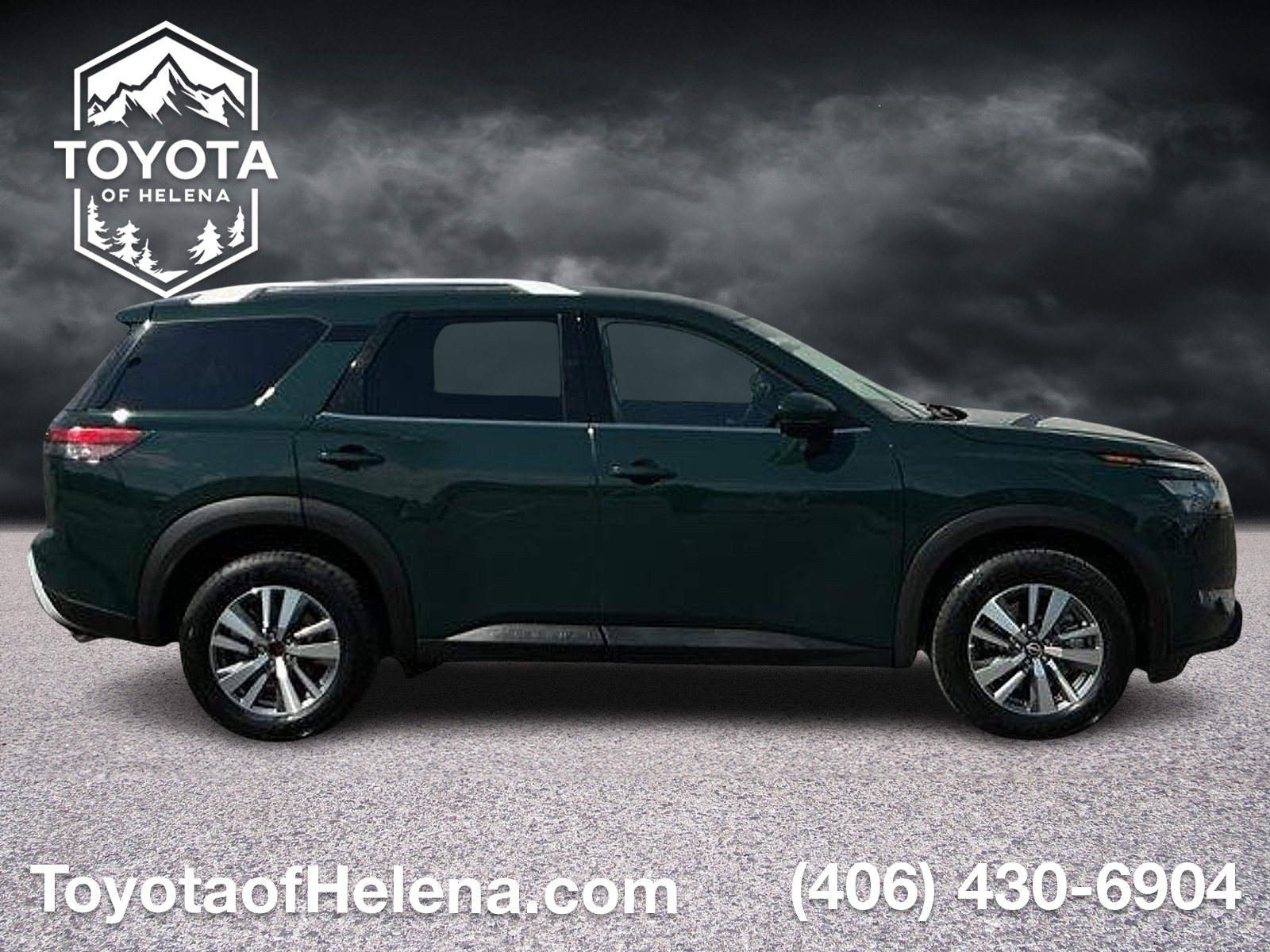 Used 2025 Nissan Pathfinder Sedan