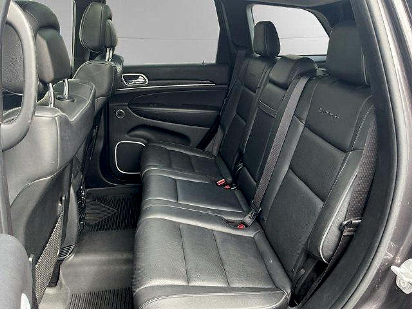 Used 2020 Jeep Grand Cherokee Sedan