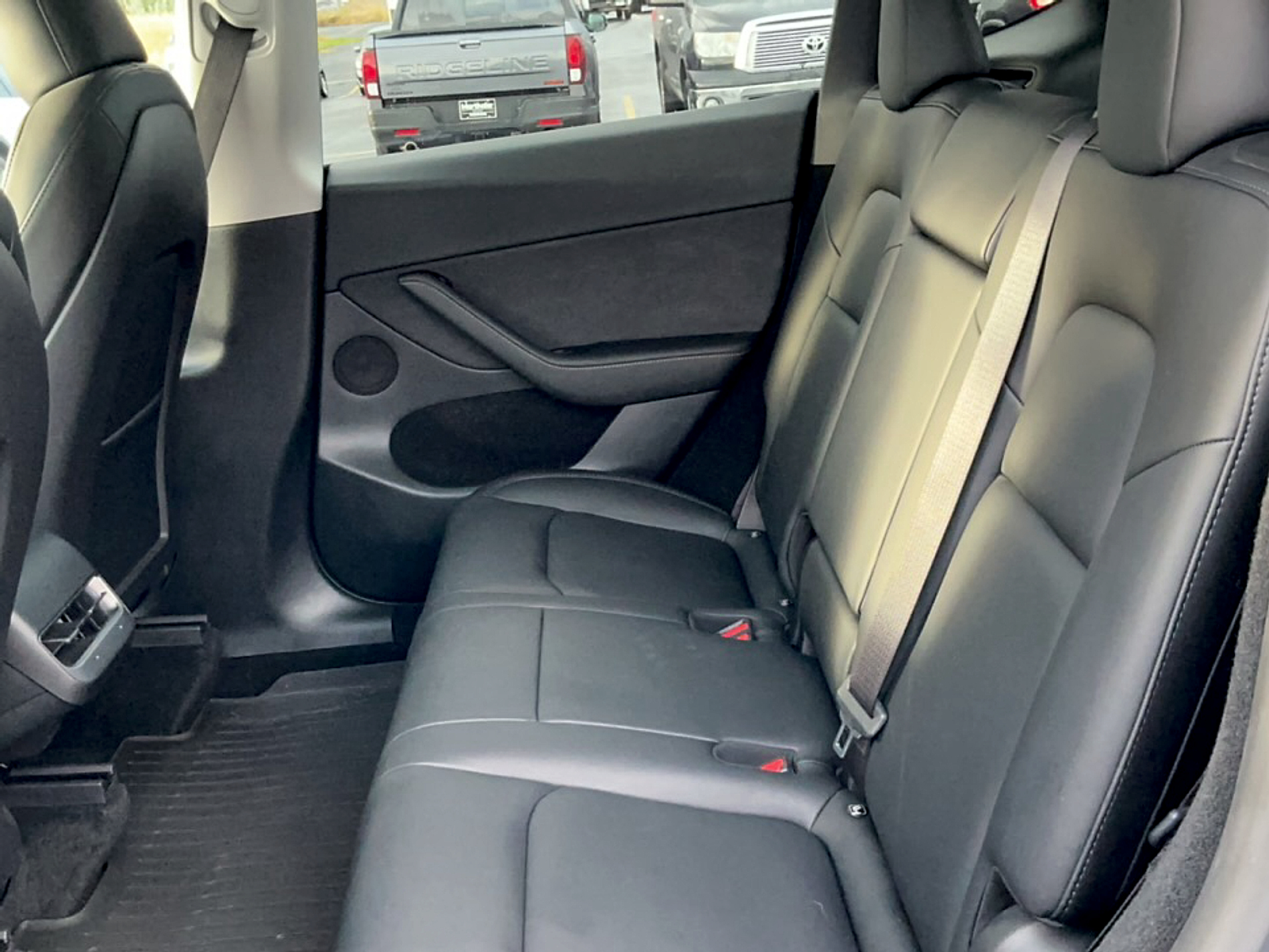 Used 2023 Tesla Model Y Sedan