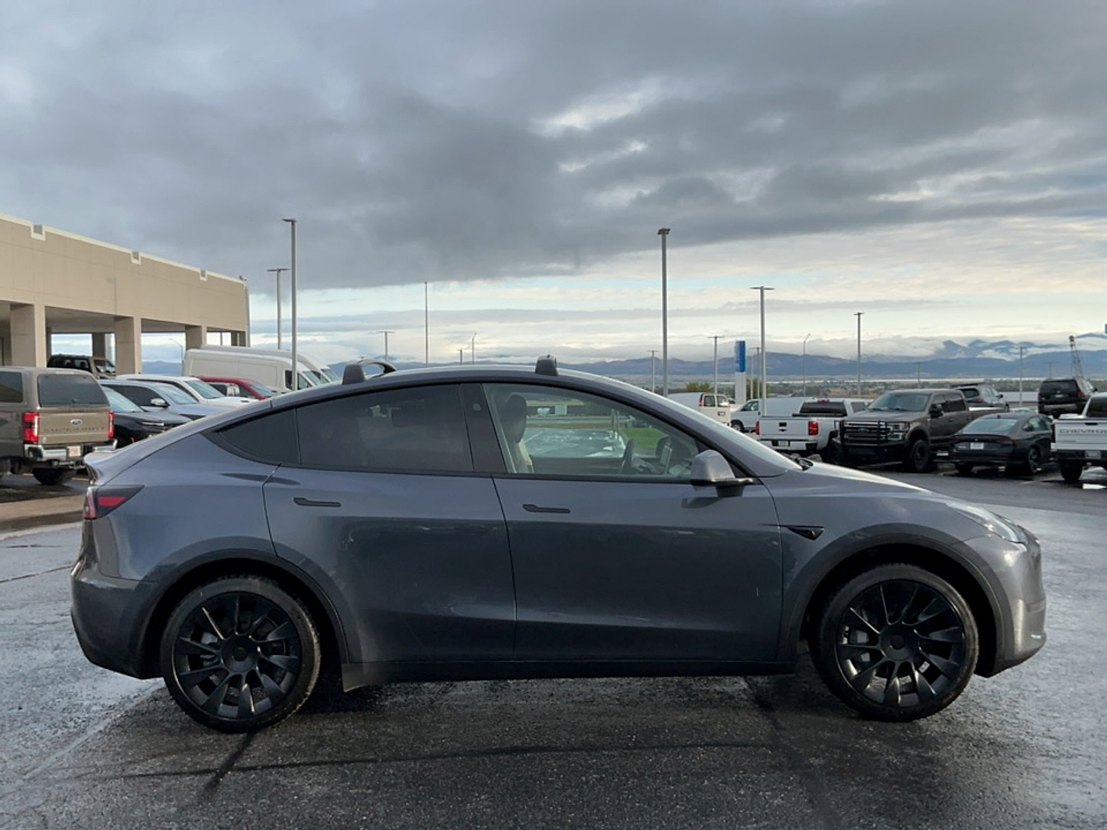 Used 2023 Tesla Model Y Sedan