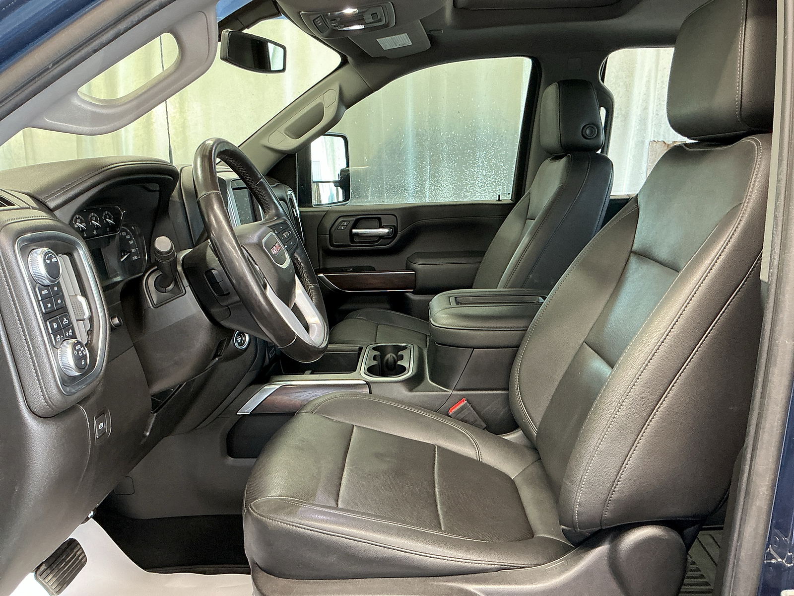 Used 2022 GMC Sierra 2500HD Sedan