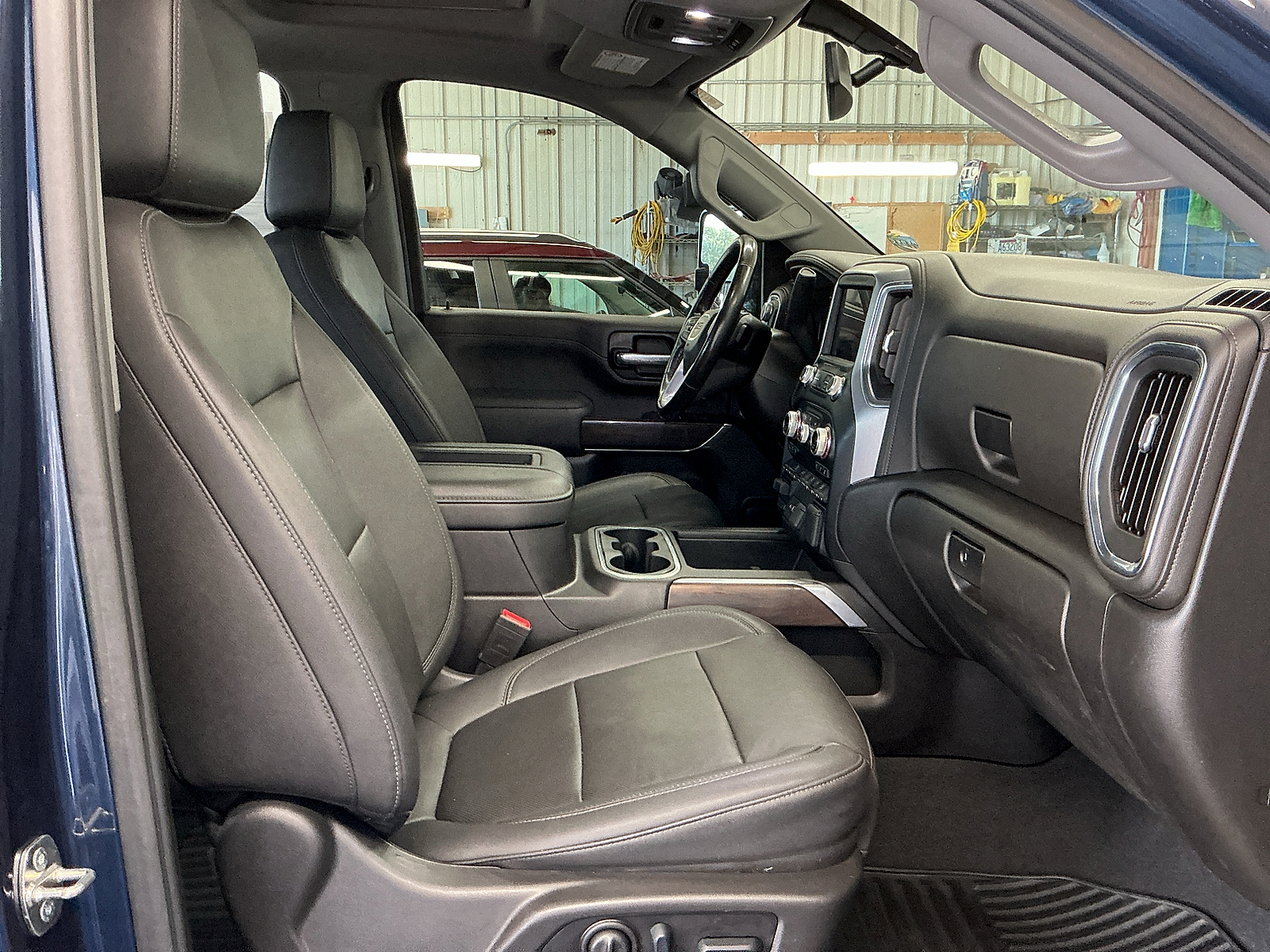 Used 2022 GMC Sierra 2500HD Sedan