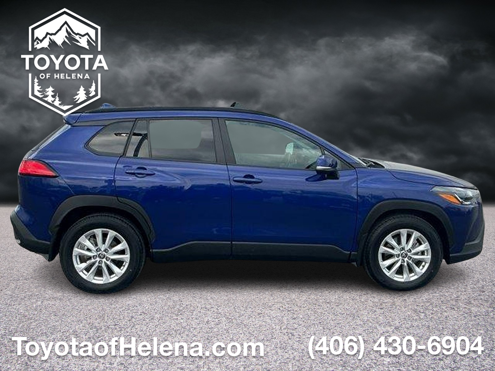 Used 2024 Toyota Corolla Cross Sedan