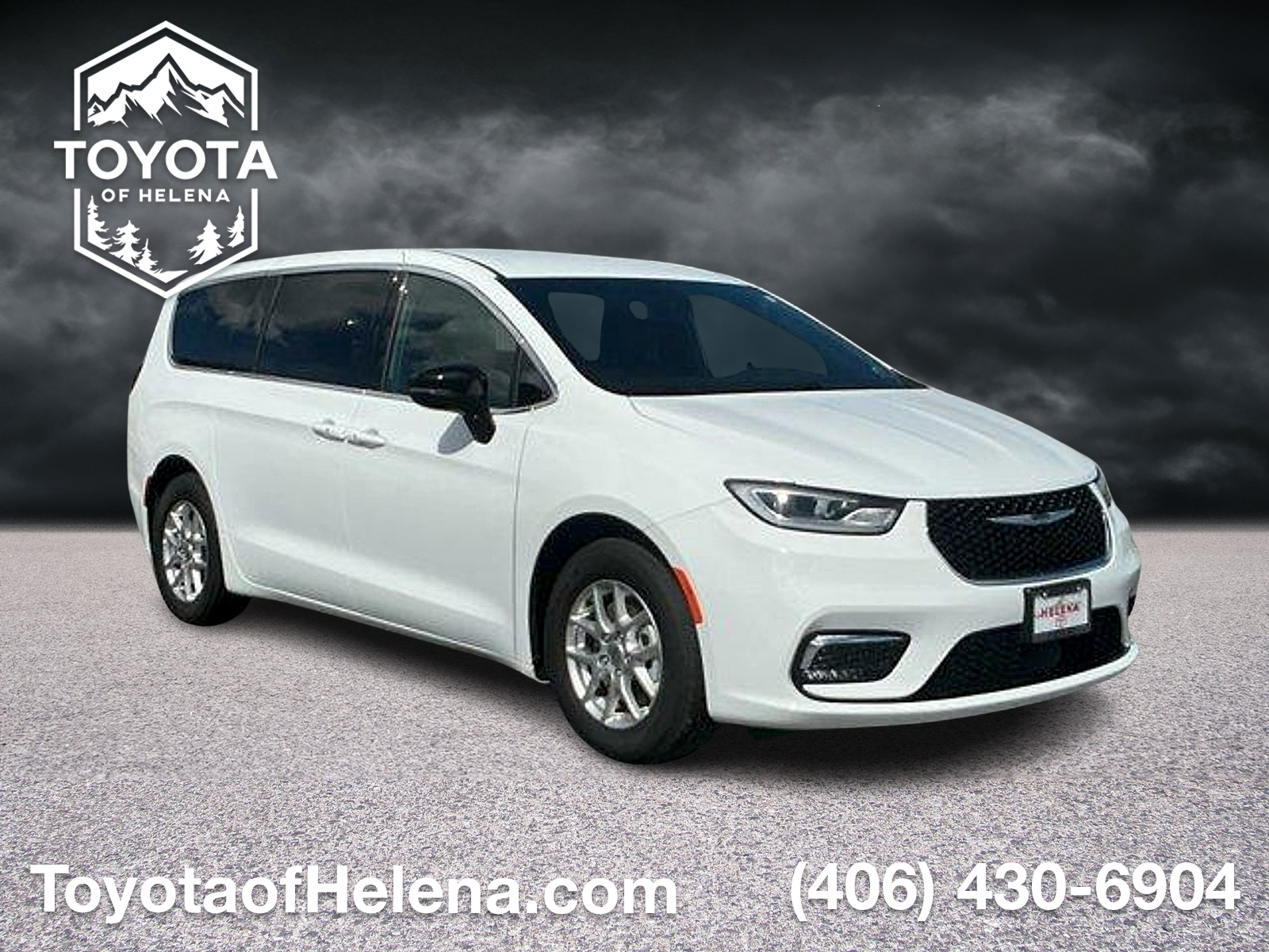 Used 2025 Chrysler Pacifica Sedan