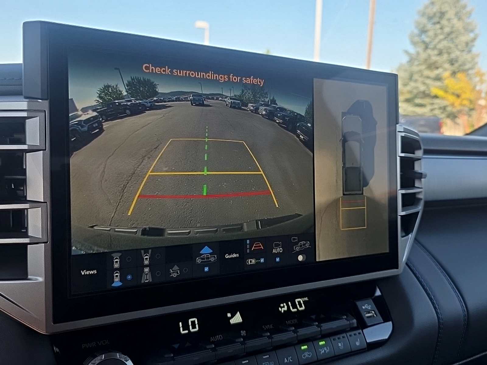 2026 Toyota Tundra Platinum - Photo 16