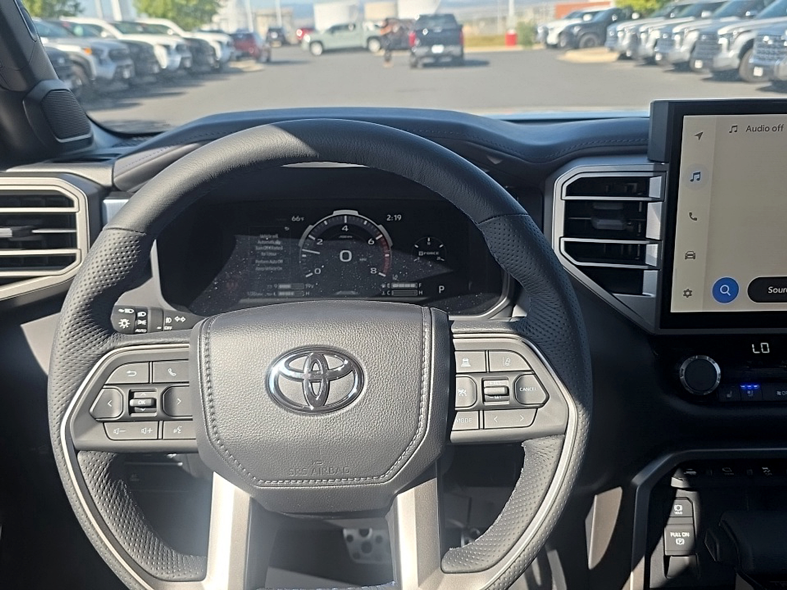 2026 Toyota Tundra Platinum - Photo 14