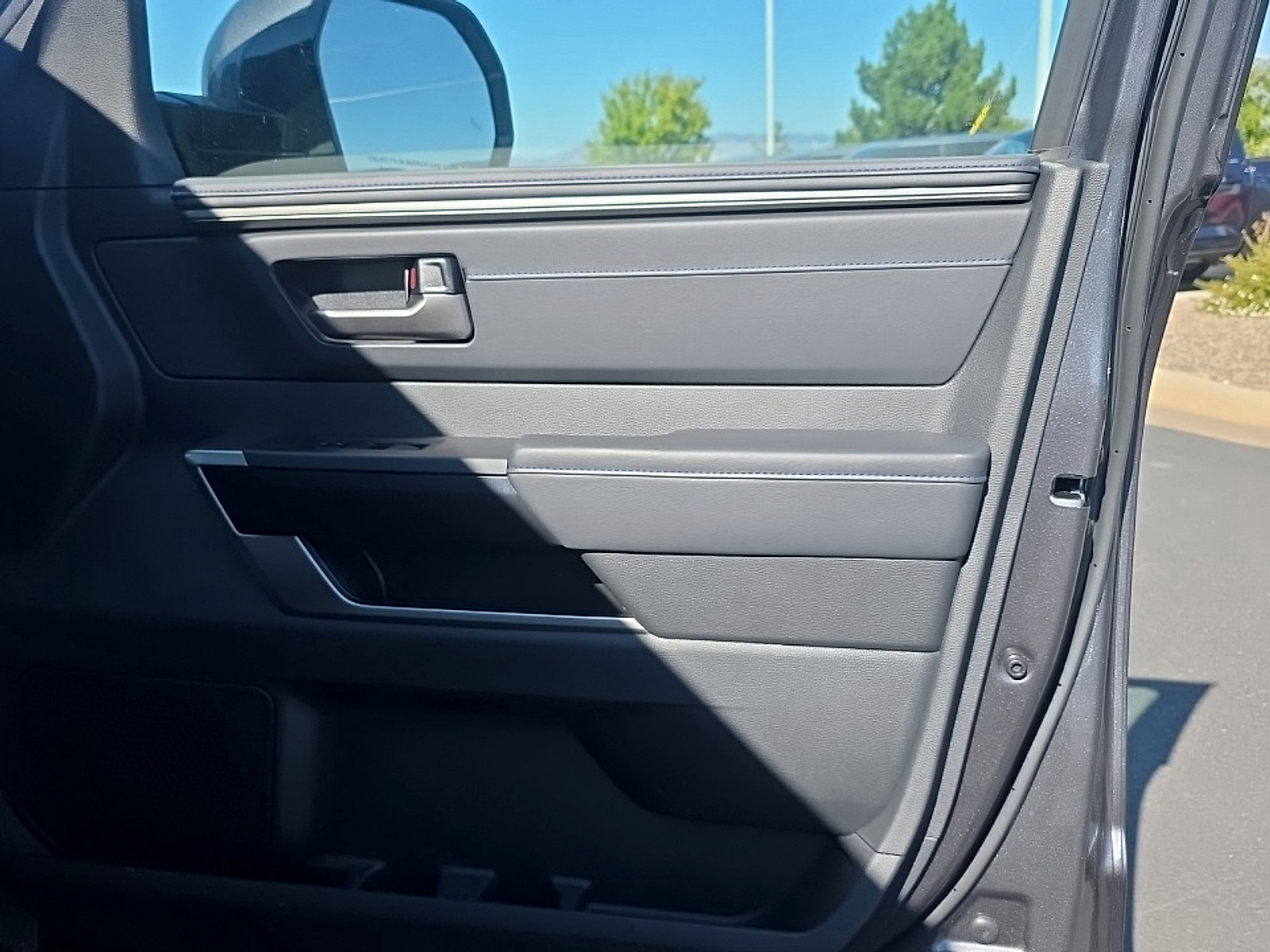 2026 Toyota Tundra Platinum - Photo 19