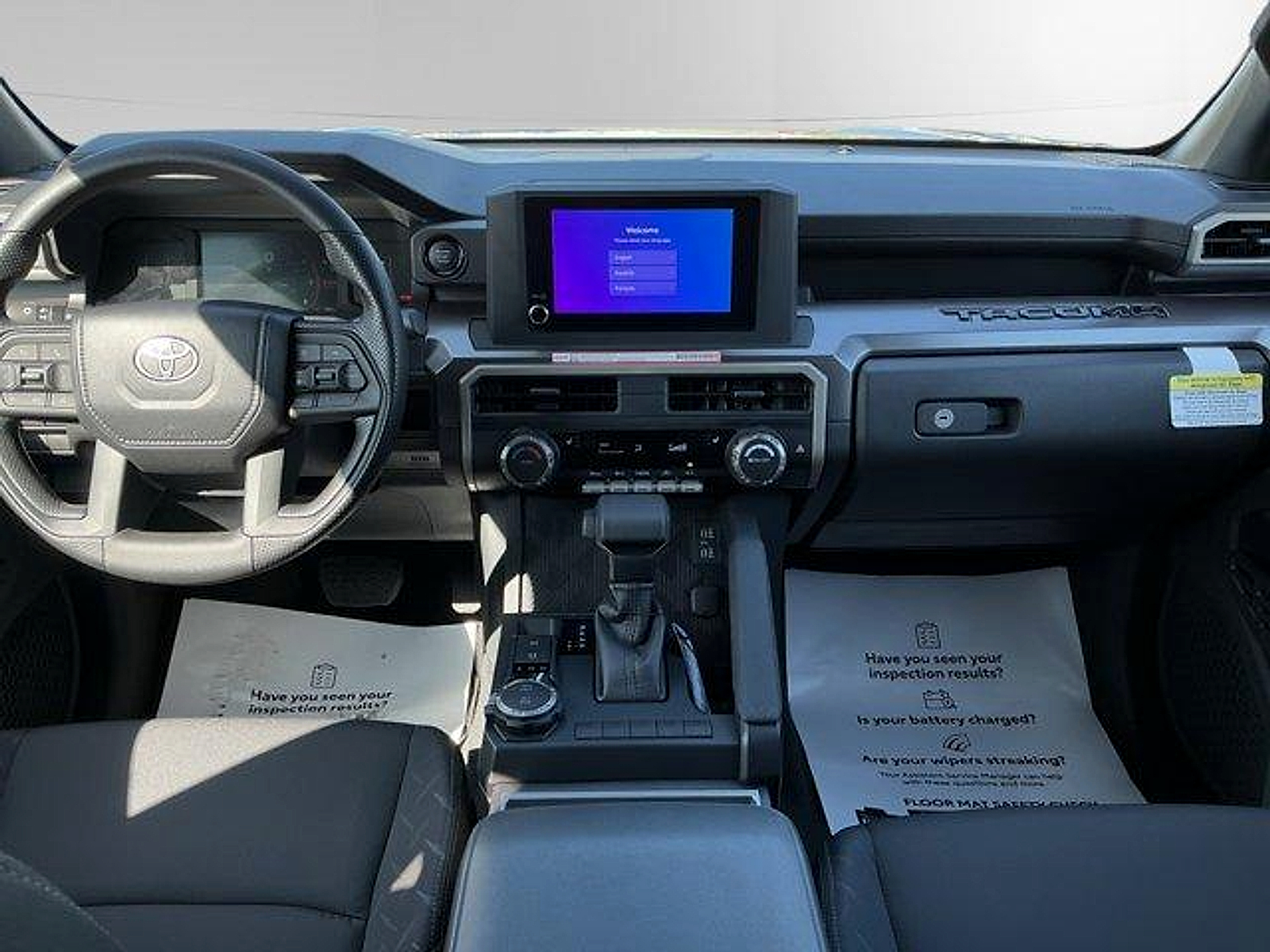 2026 Toyota Tacoma SR5 - Photo 10