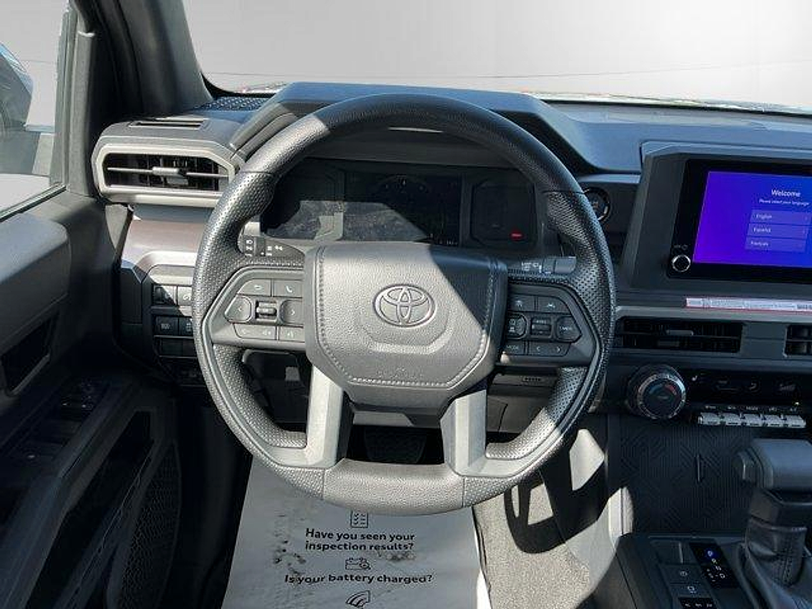 2026 Toyota Tacoma SR5 - Photo 12