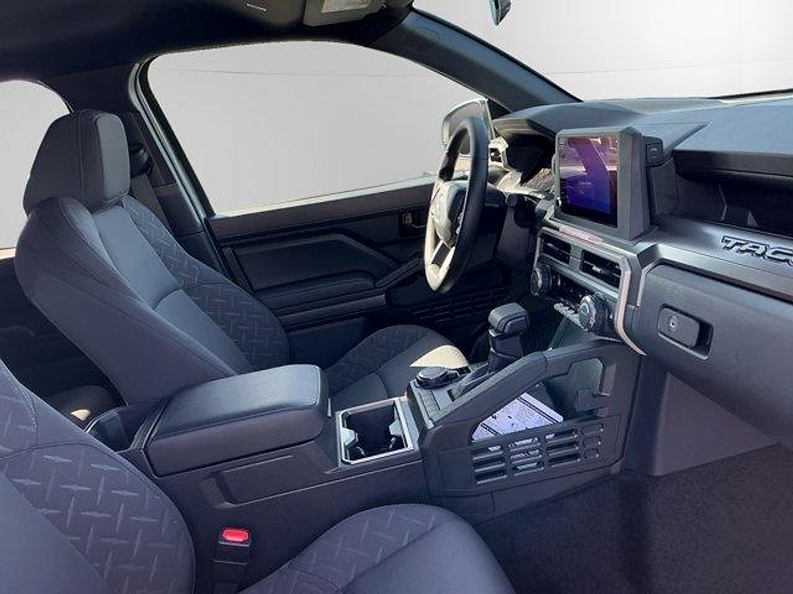 2026 Toyota Tacoma SR5 - Photo 15