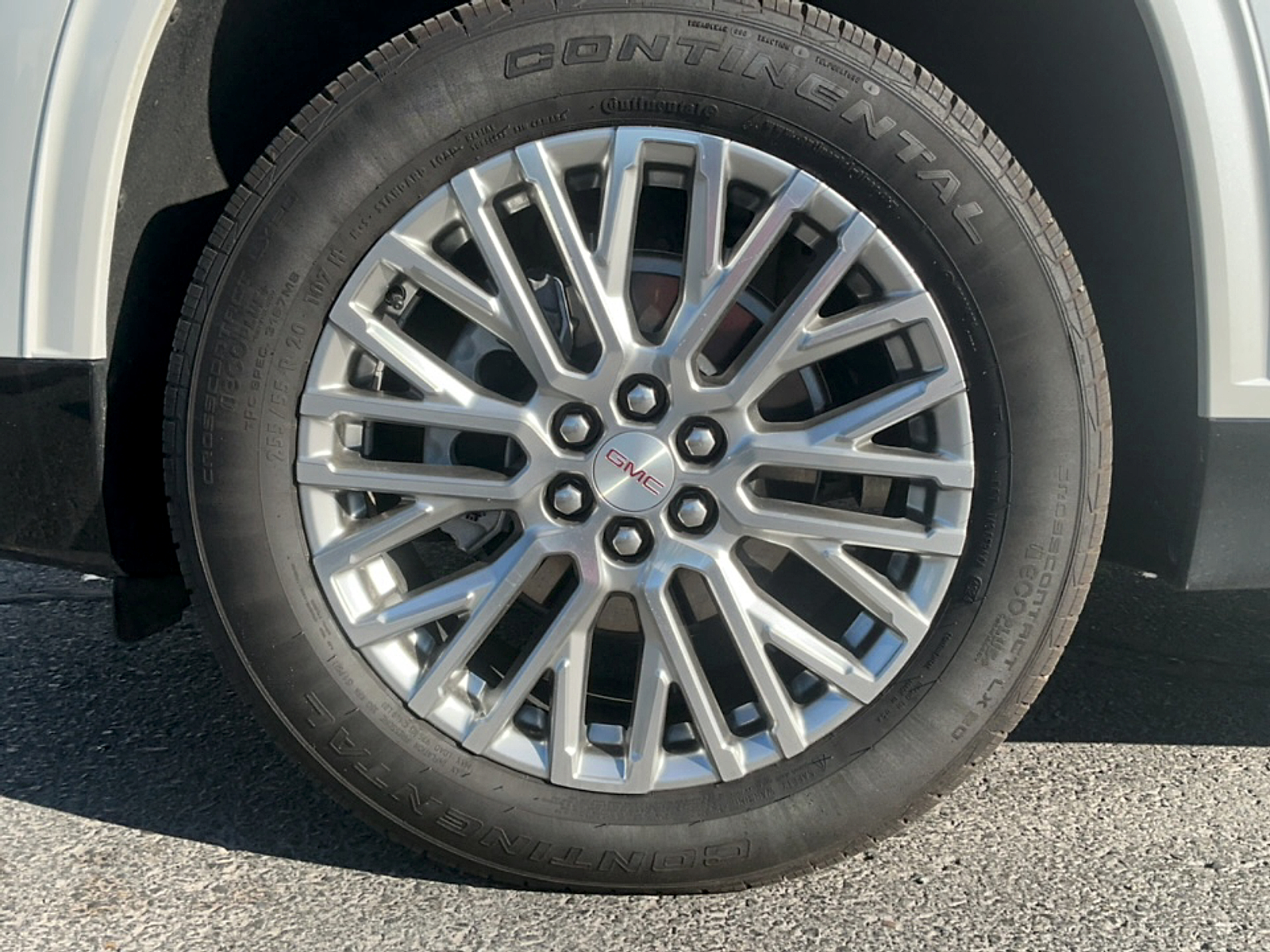 Used 2025 GMC Acadia Sedan