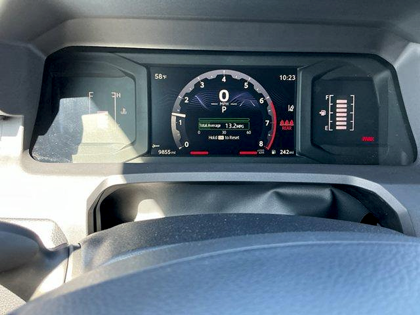 2026 Toyota Tacoma SR5 - Photo 21