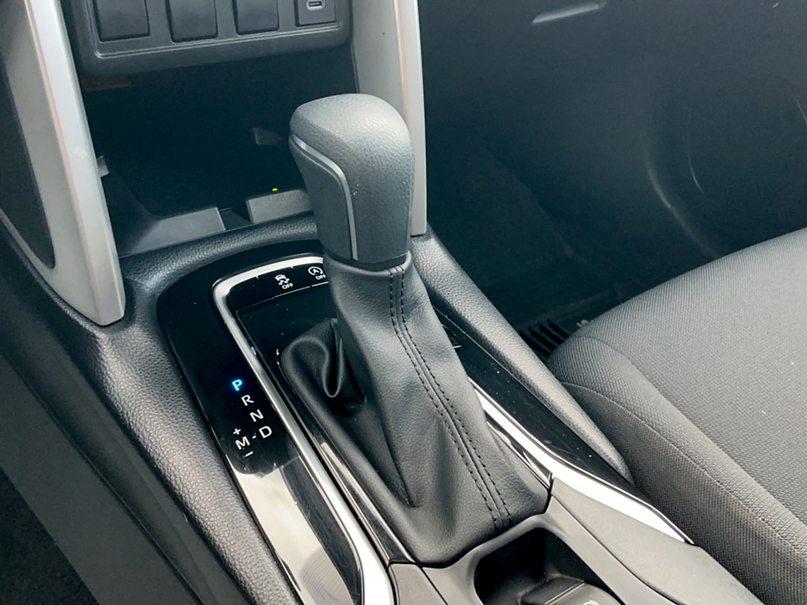 Used 2025 Toyota Corolla Cross Sedan