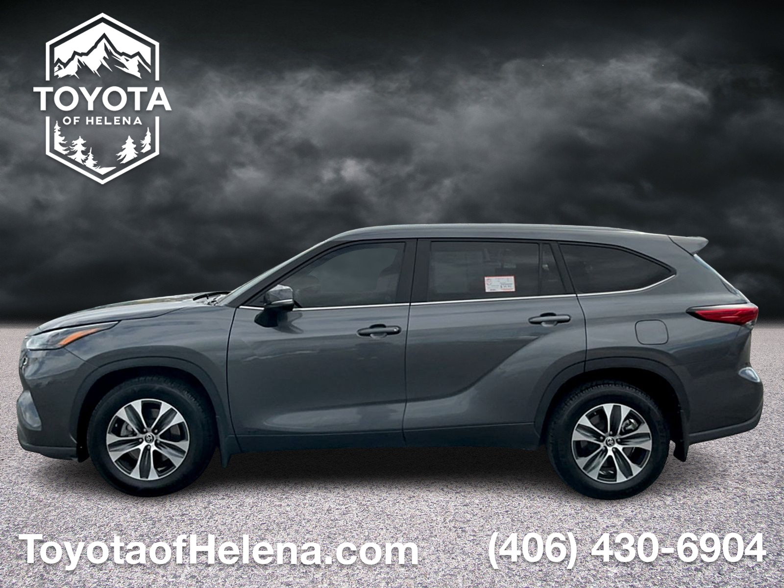 Used 2023 Toyota Highlander Sedan