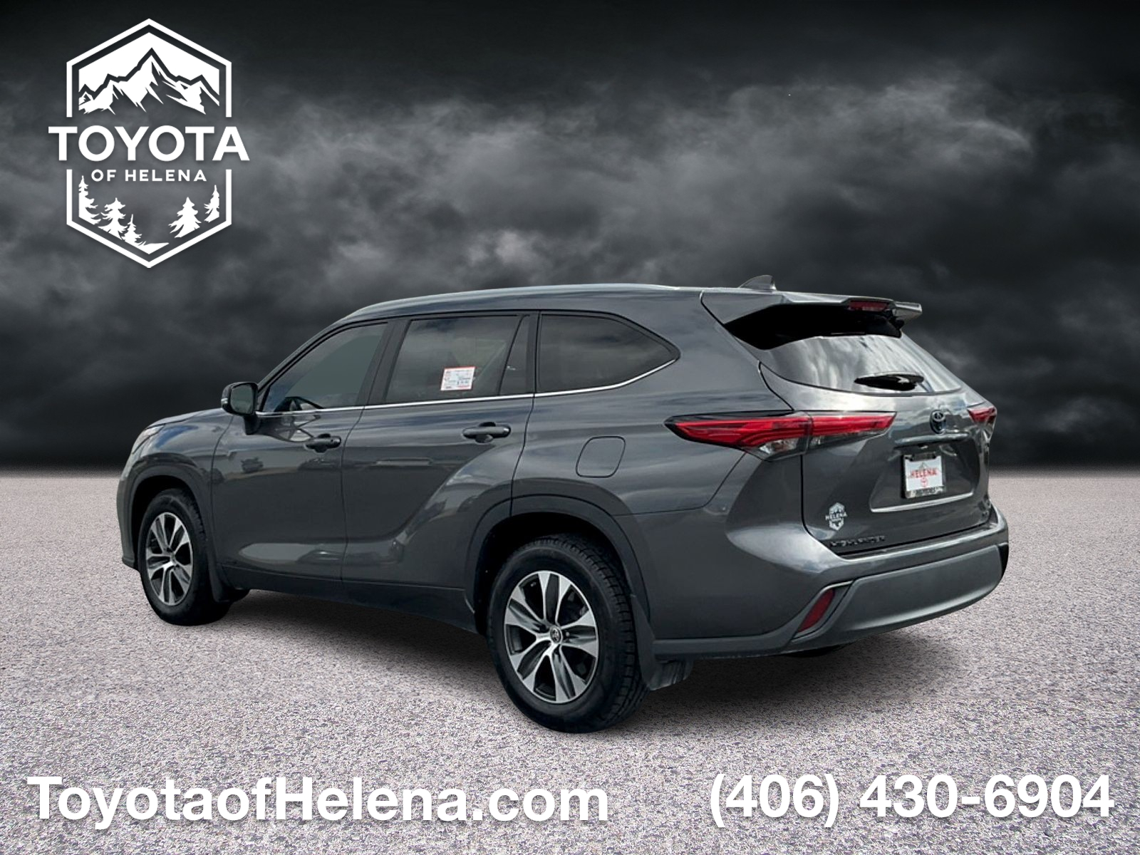 Used 2023 Toyota Highlander Sedan