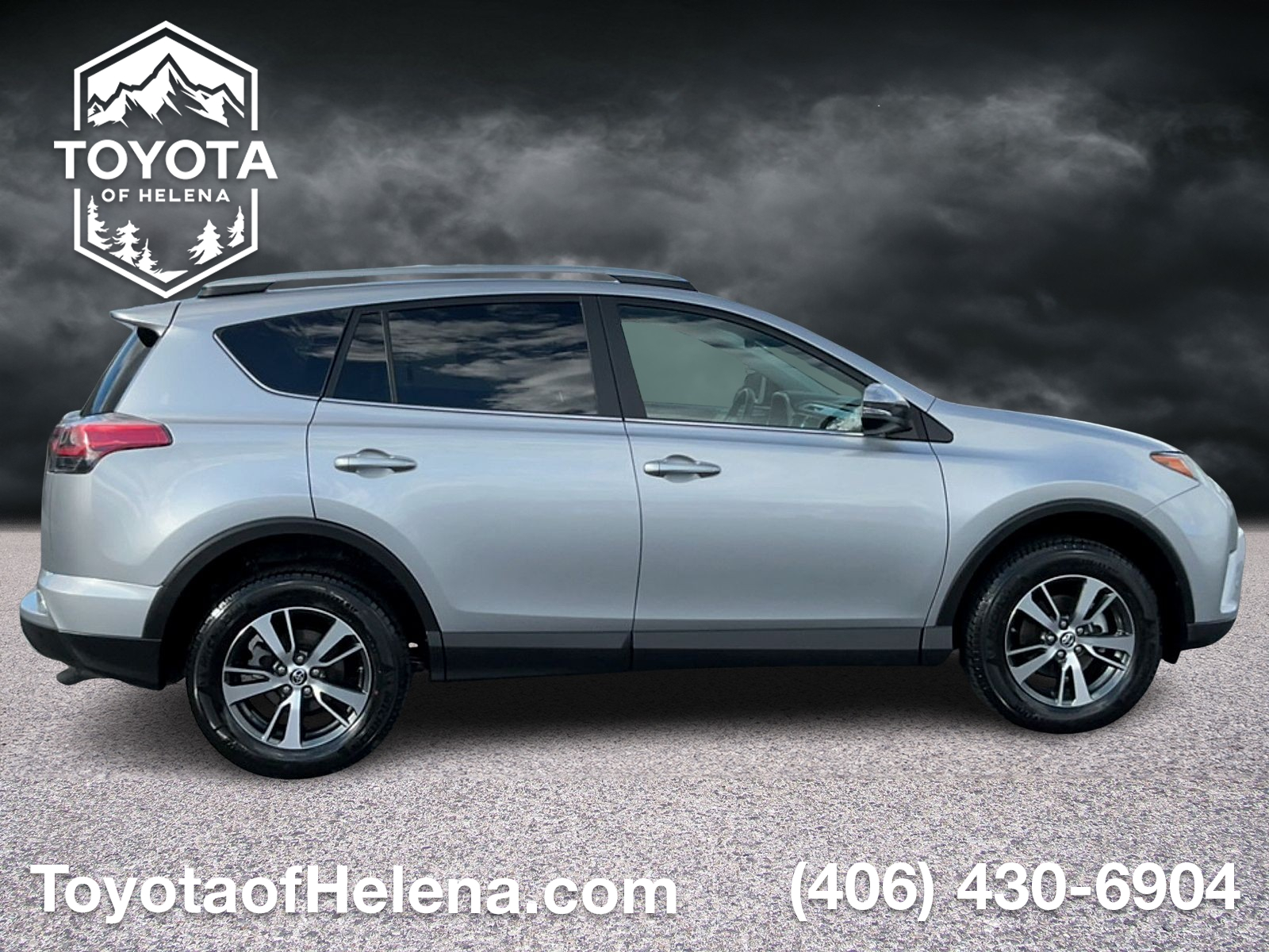 Used 2017 Toyota RAV4 Sedan