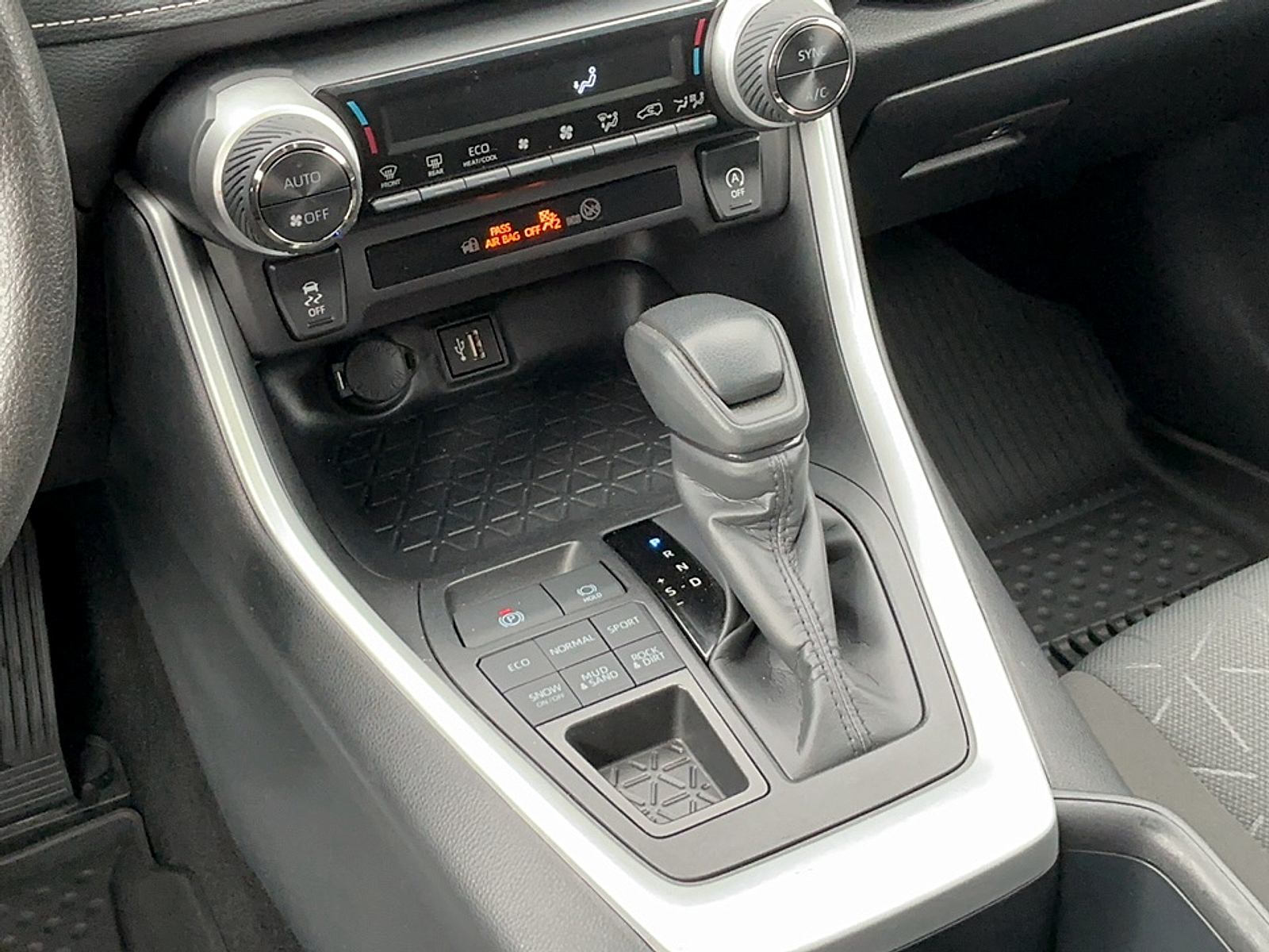 Used 2025 Toyota RAV4 SUV