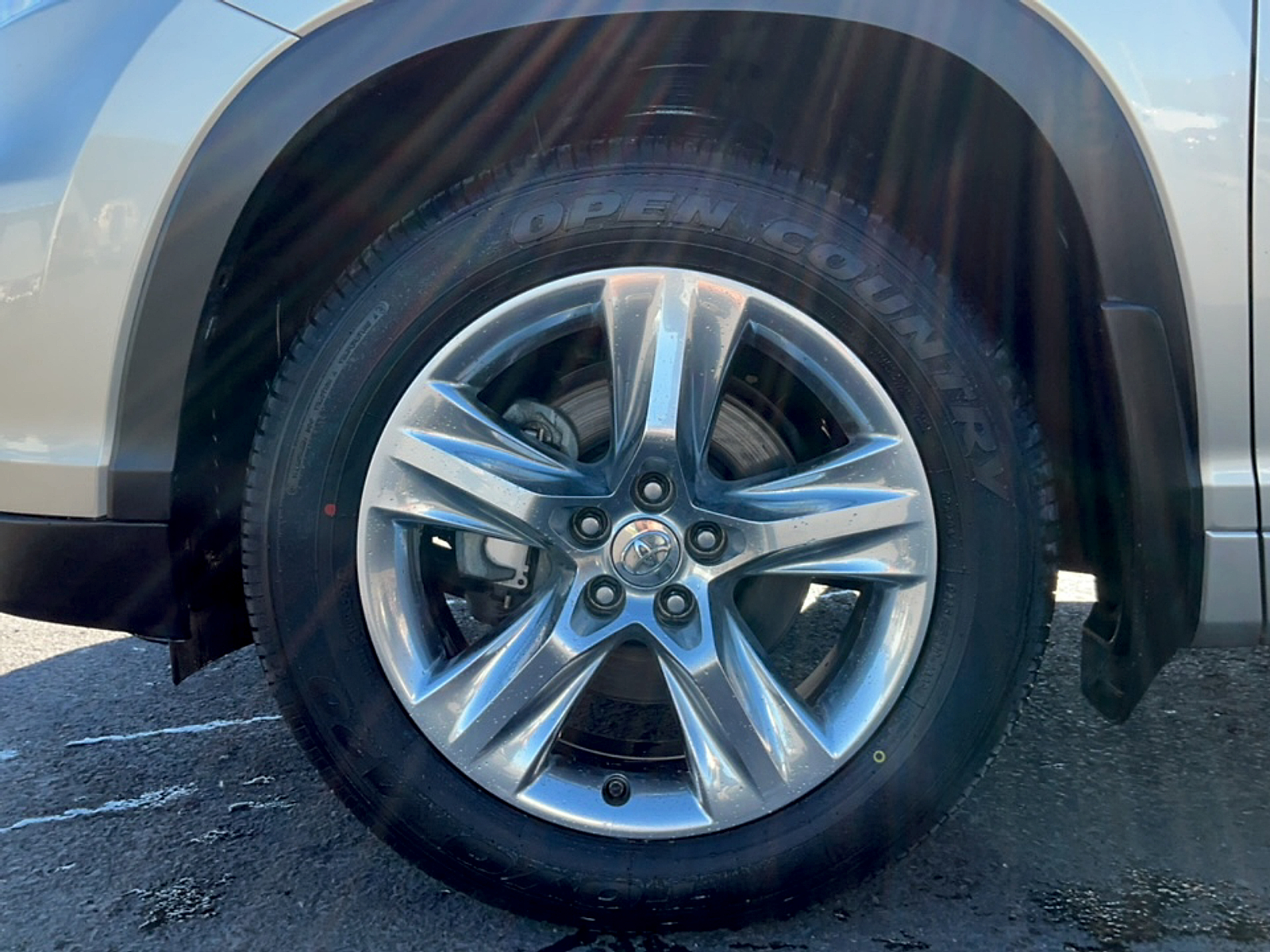 Used 2015 Toyota Highlander Hybrid SUV