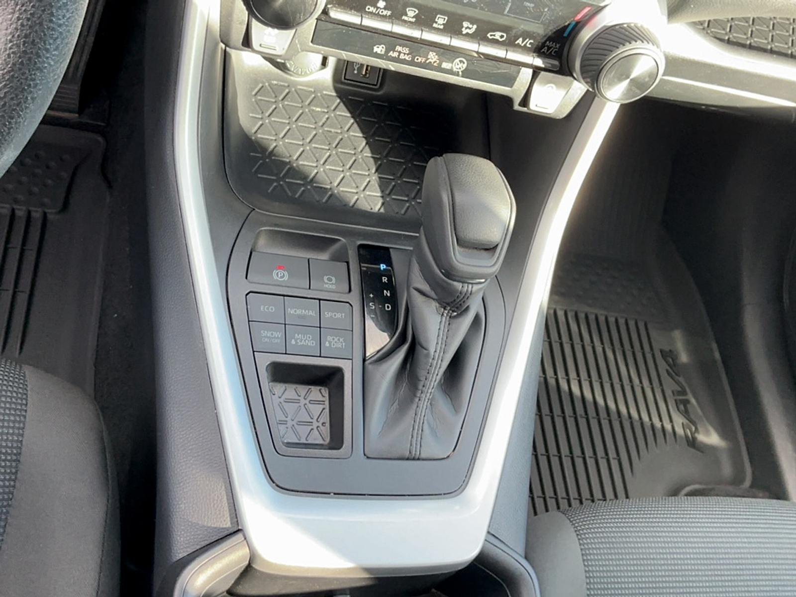 Used 2025 Toyota RAV4 SUV