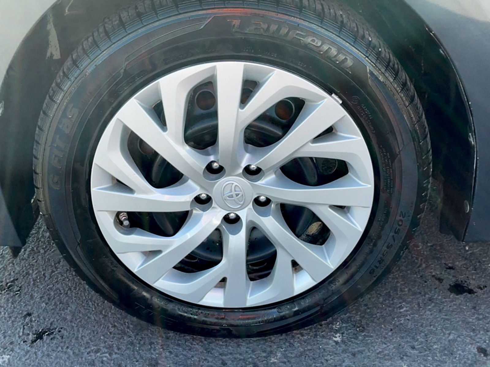 Used 2018 Toyota Corolla Sedan