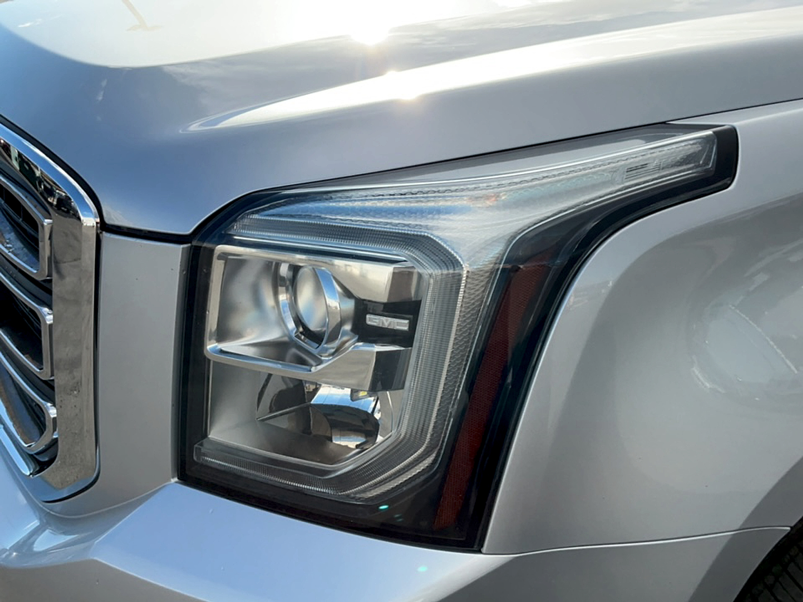 Used 2018 GMC Yukon SUV