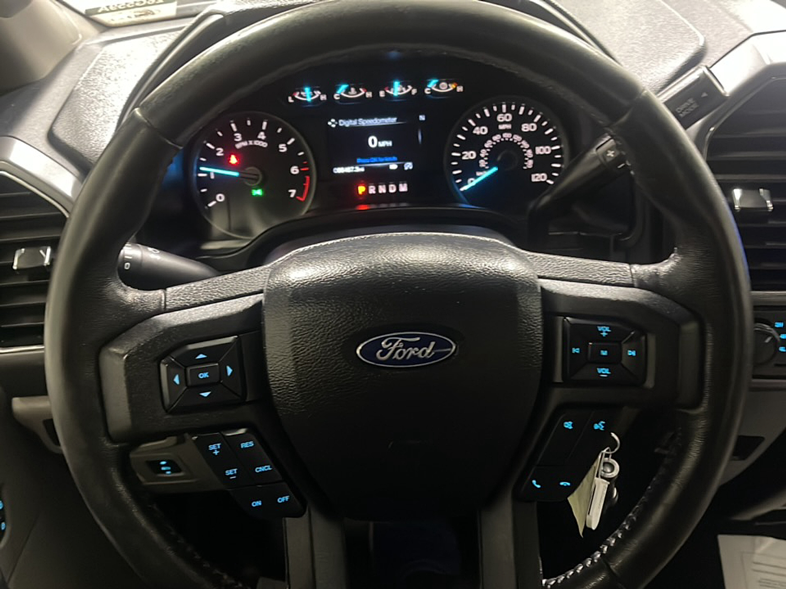 View vehicle photo 4