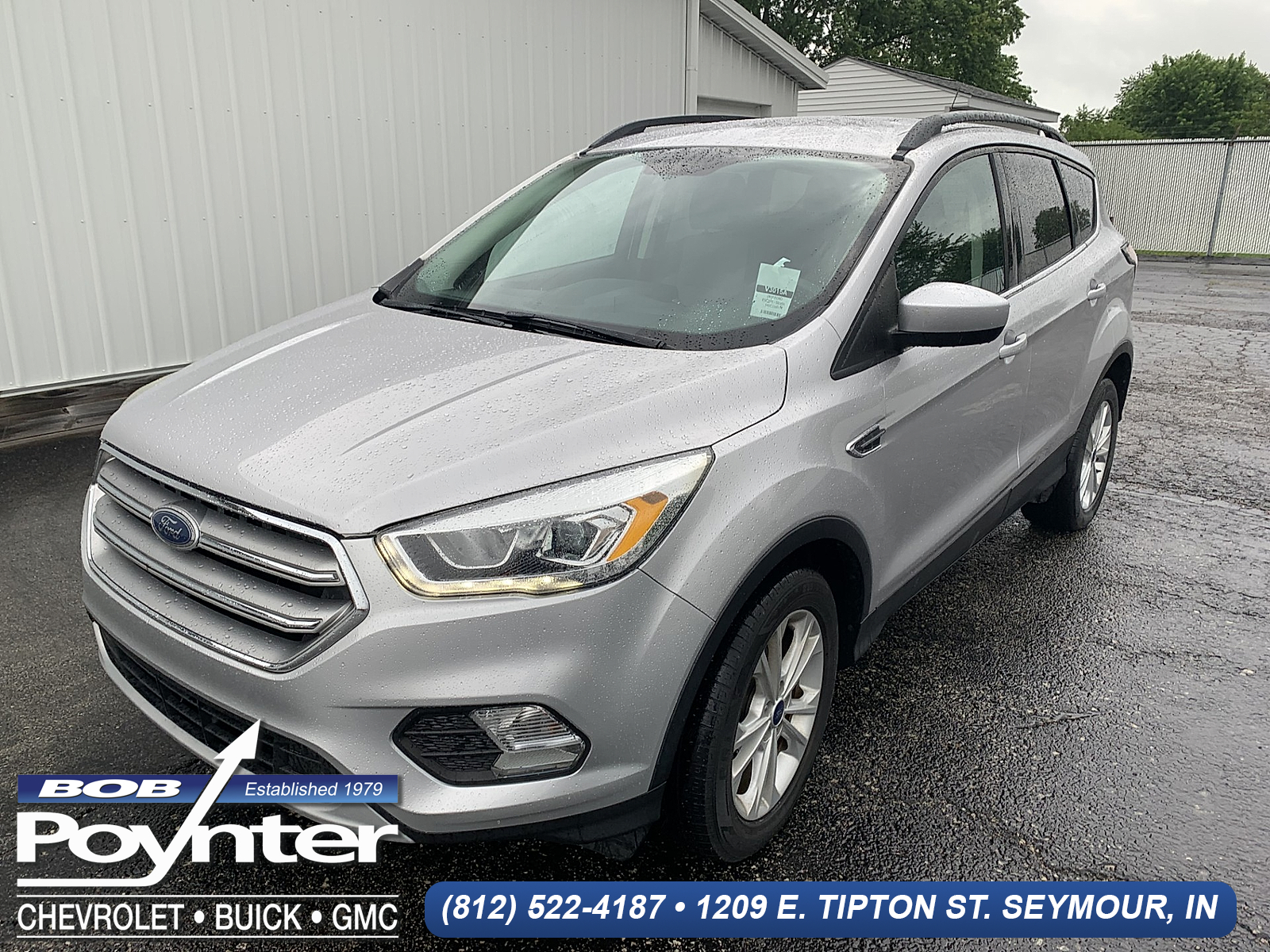 White Platinum Metallic Tri-Coat 2017 Ford Escape SUV / Crossover Front-Wheel Drive Automatic