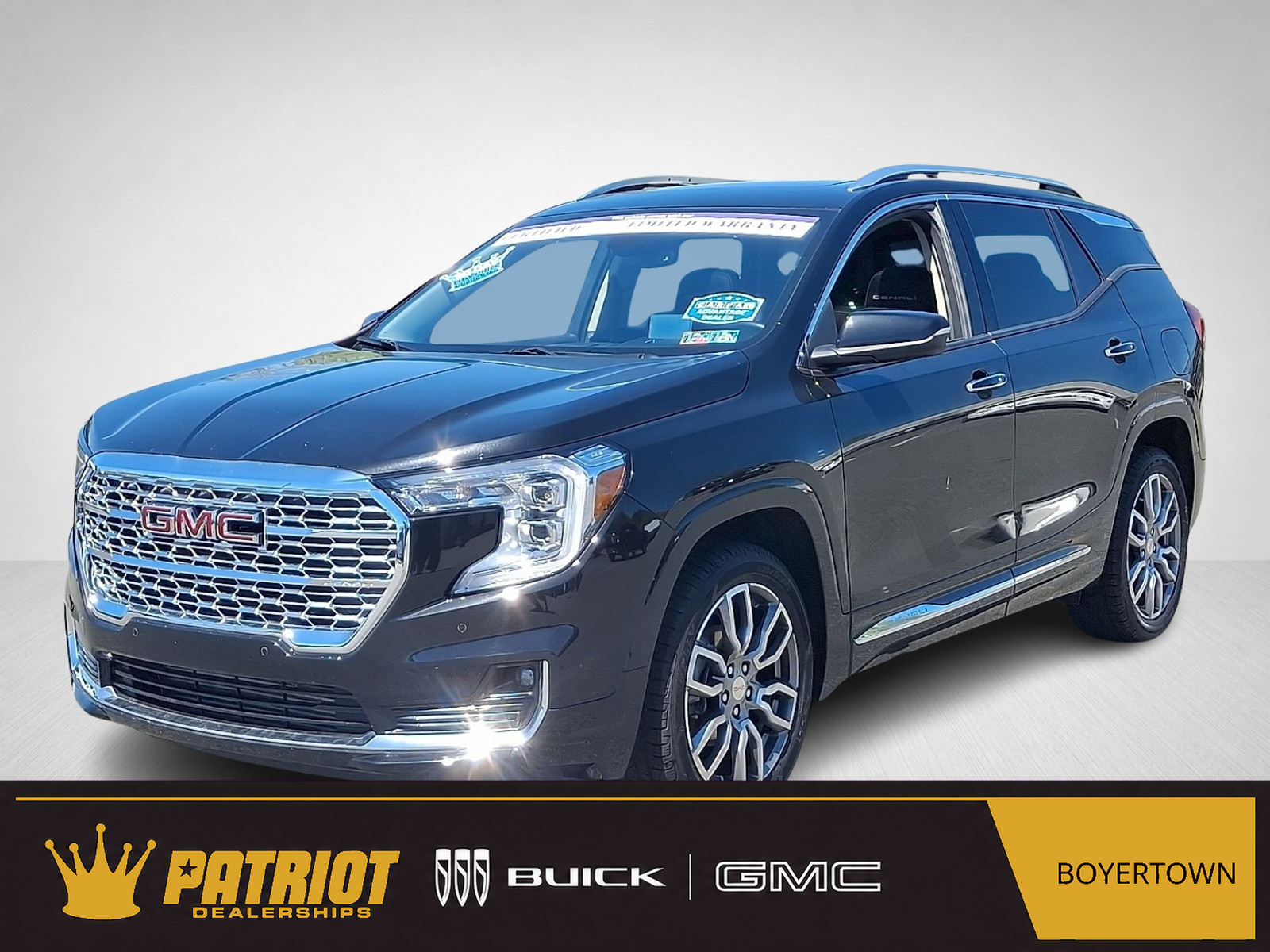 2023 GMC Terrain Denali