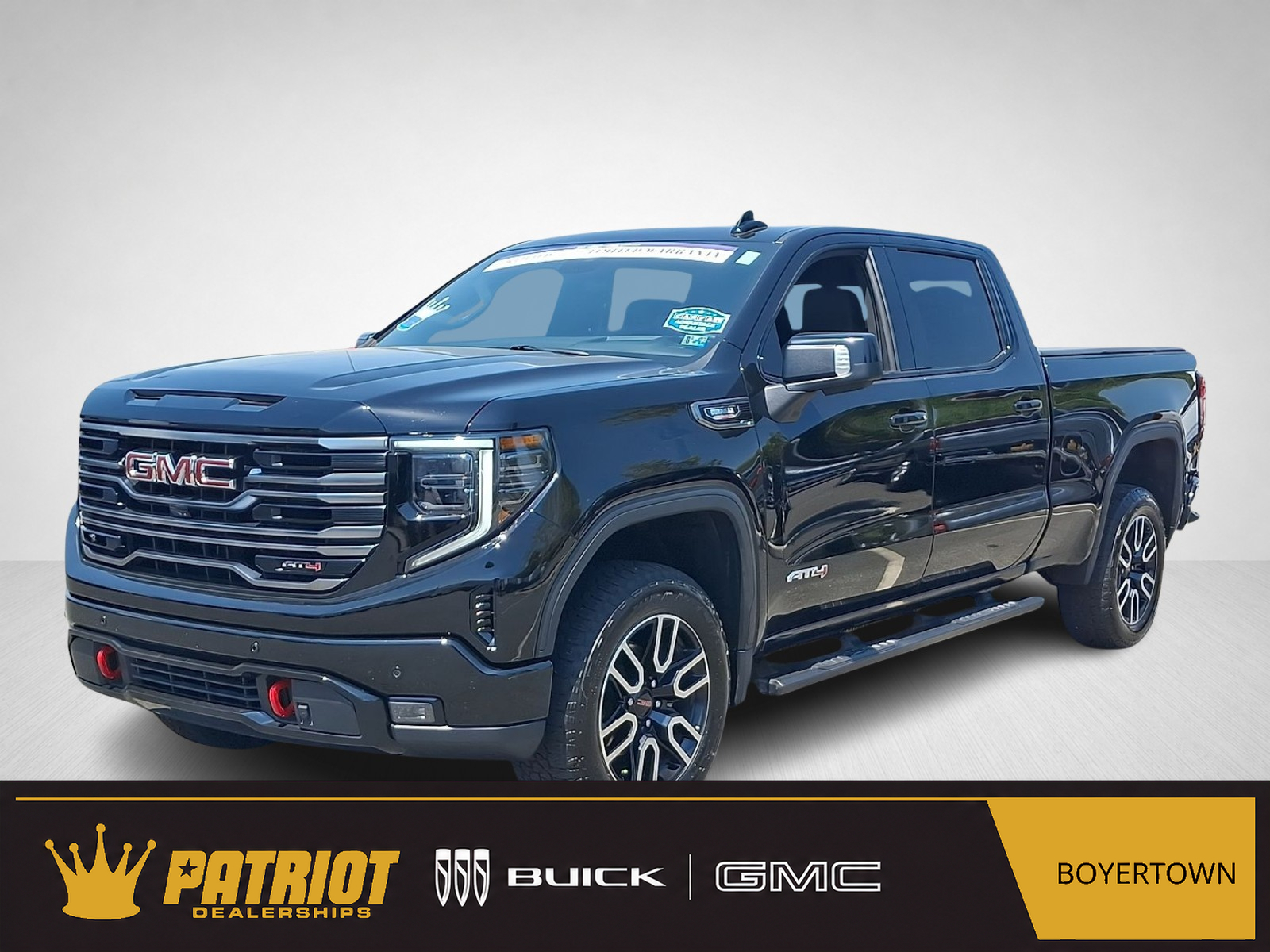 2025 GMC Sierra 1500 AT4