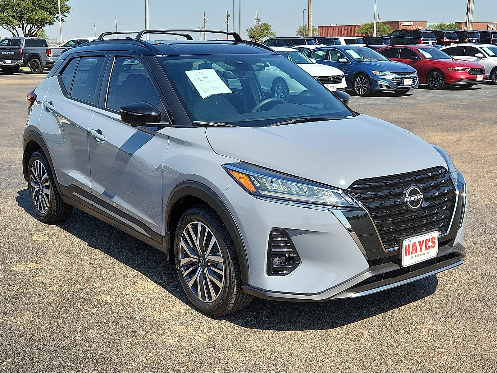 View Nissan Kicks details