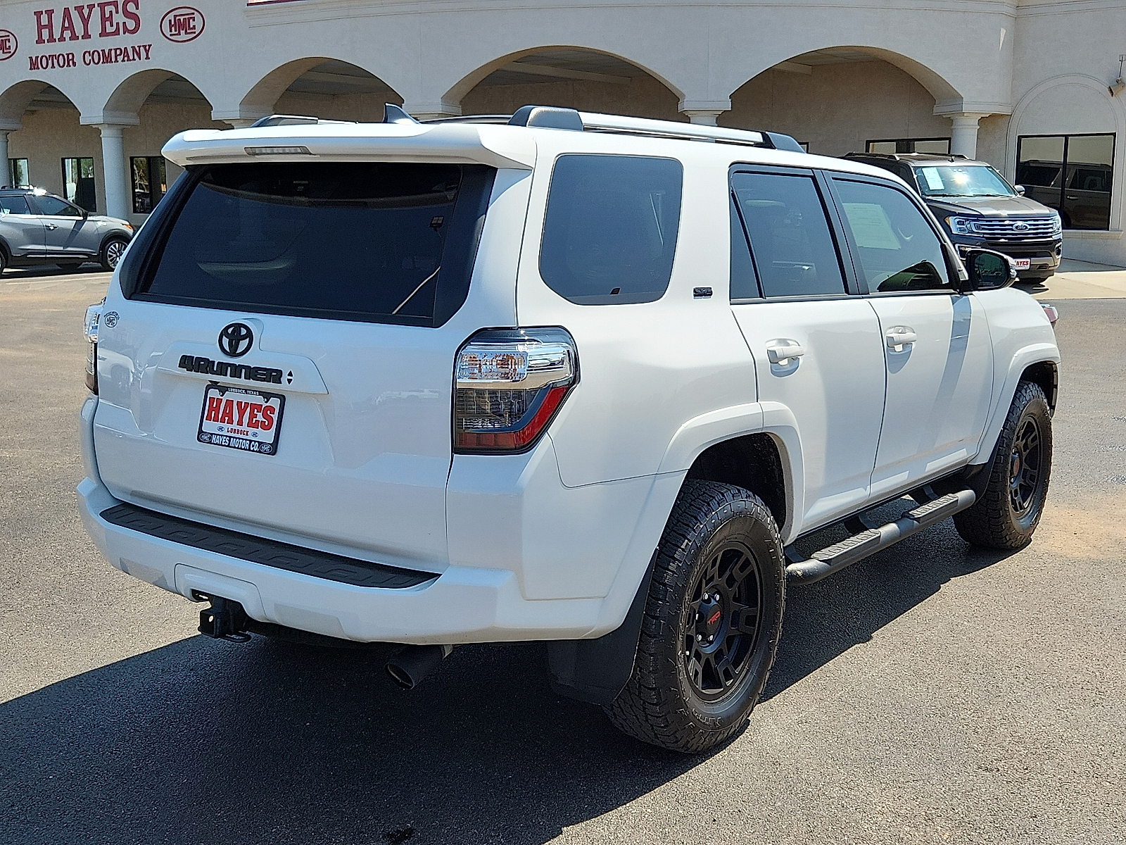 View Toyota 4Runner details
