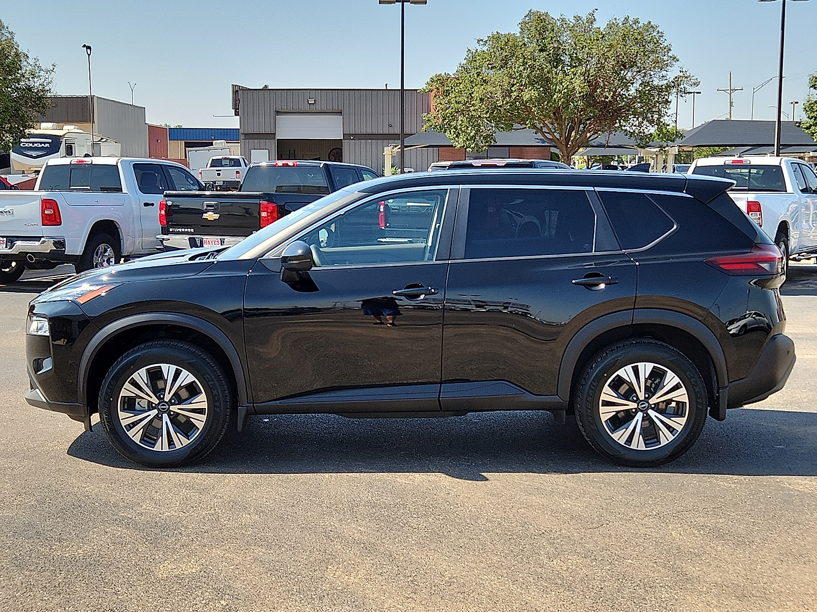 View Nissan Rogue details