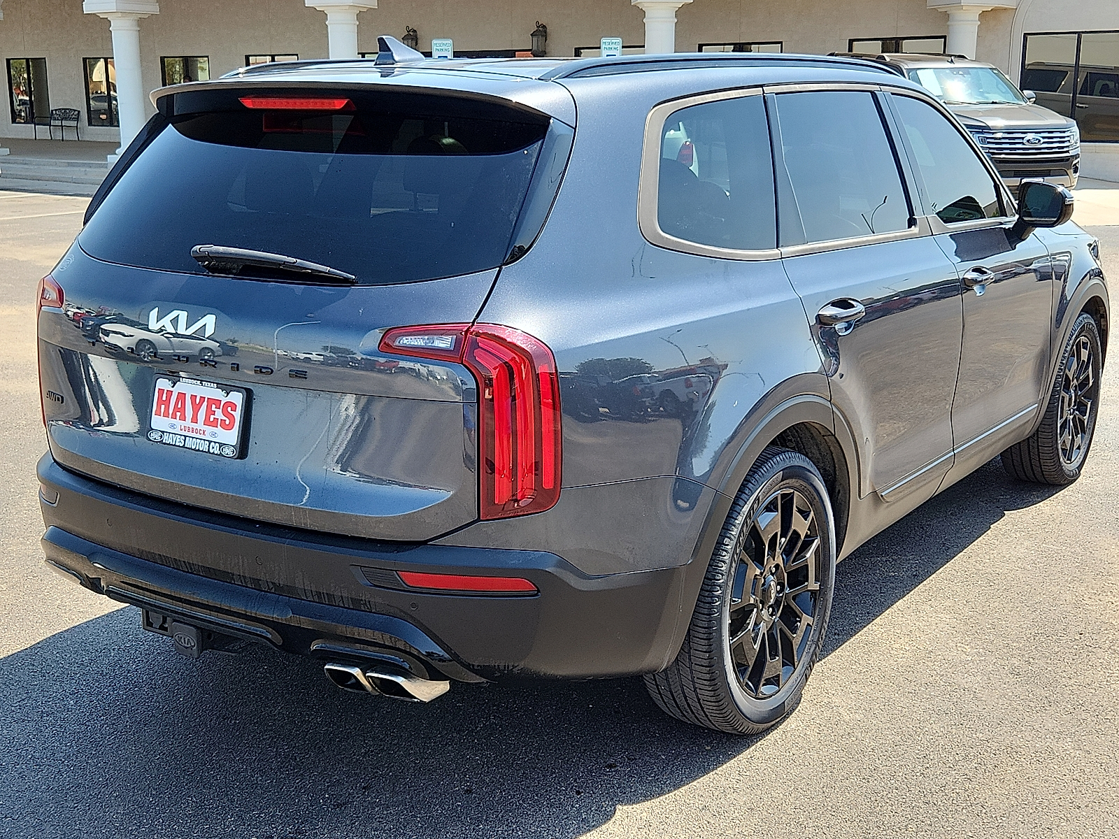View Kia Telluride details