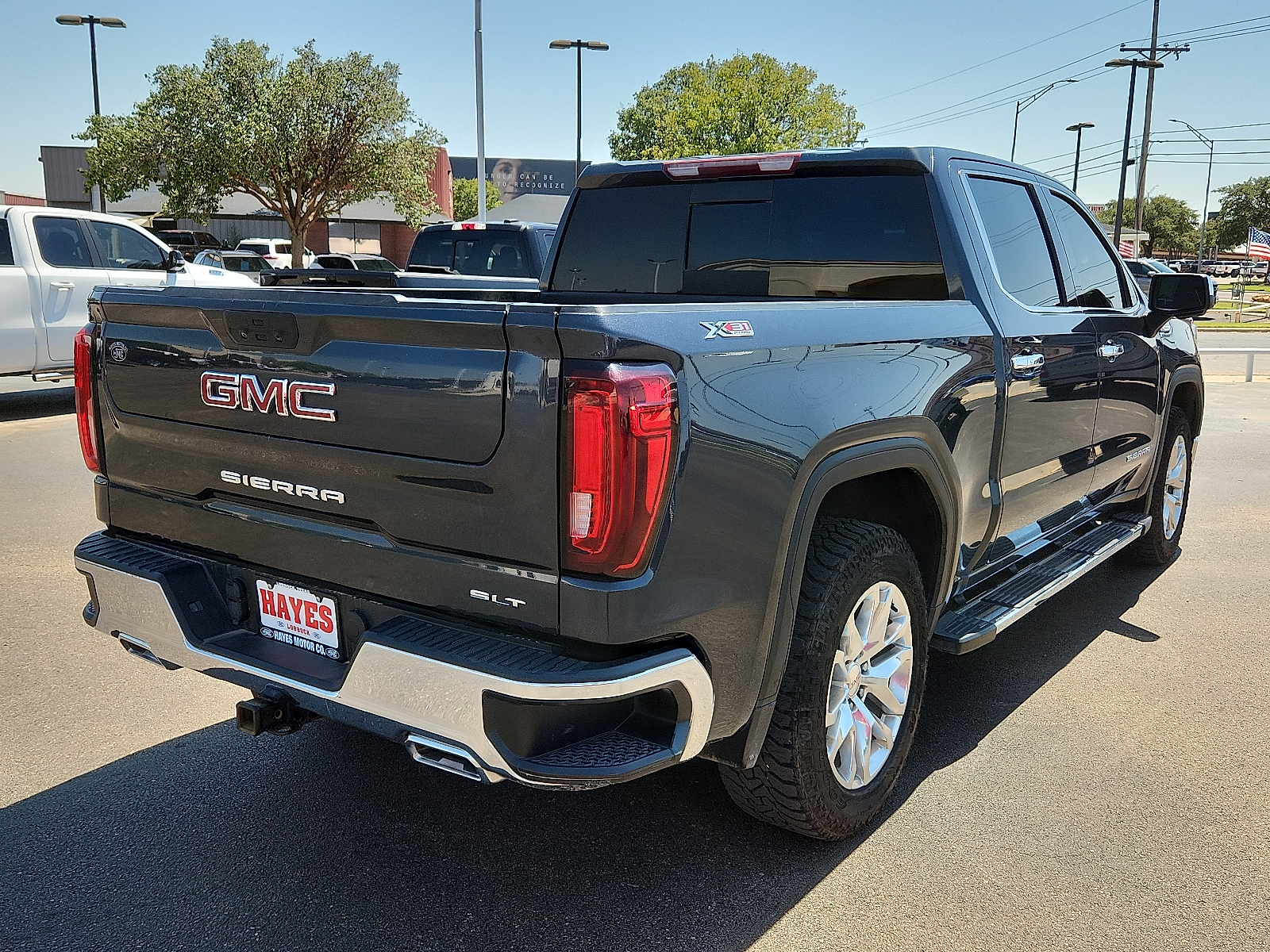 View GMC Sierra 1500 details