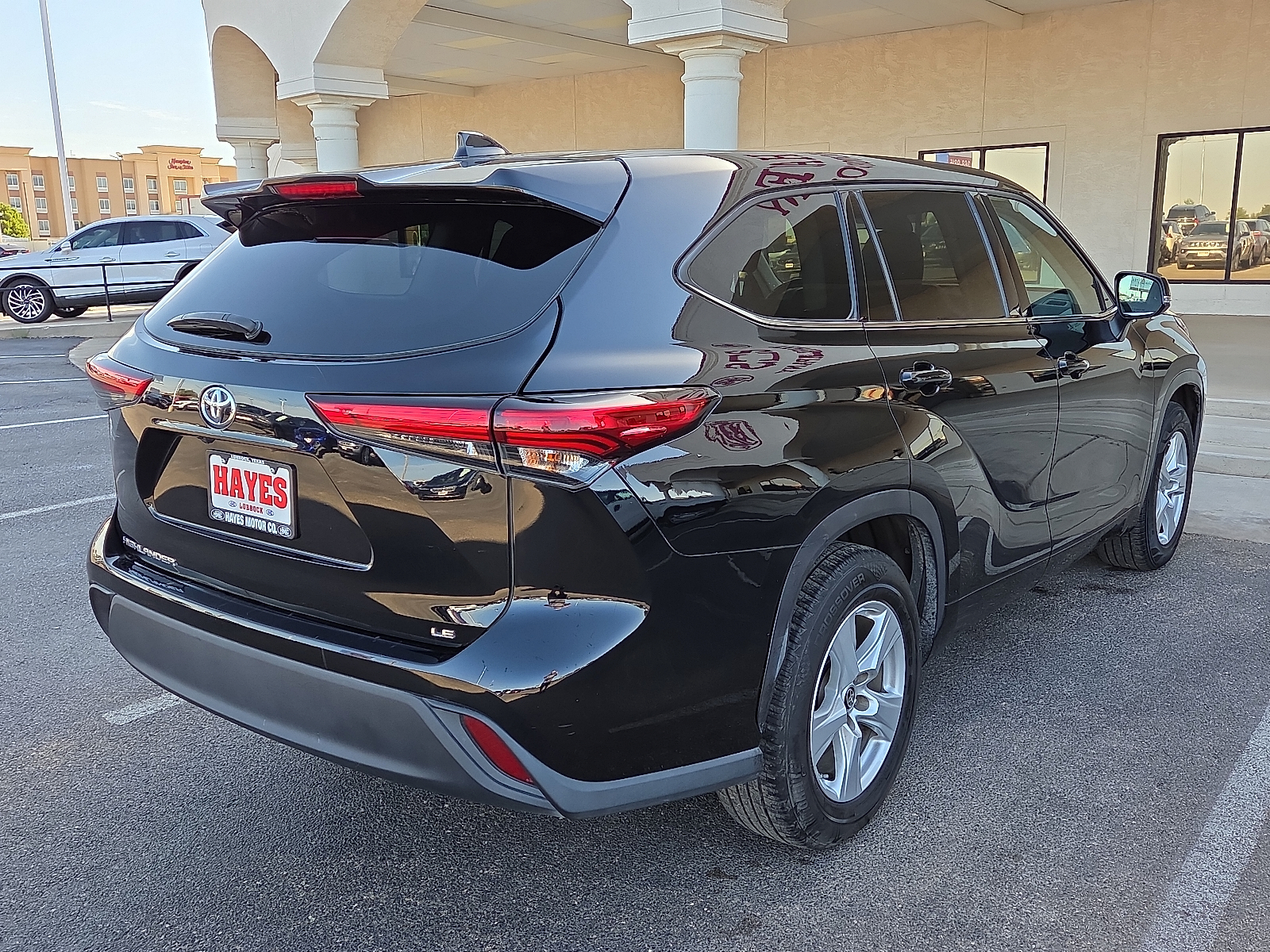 View Toyota Highlander details