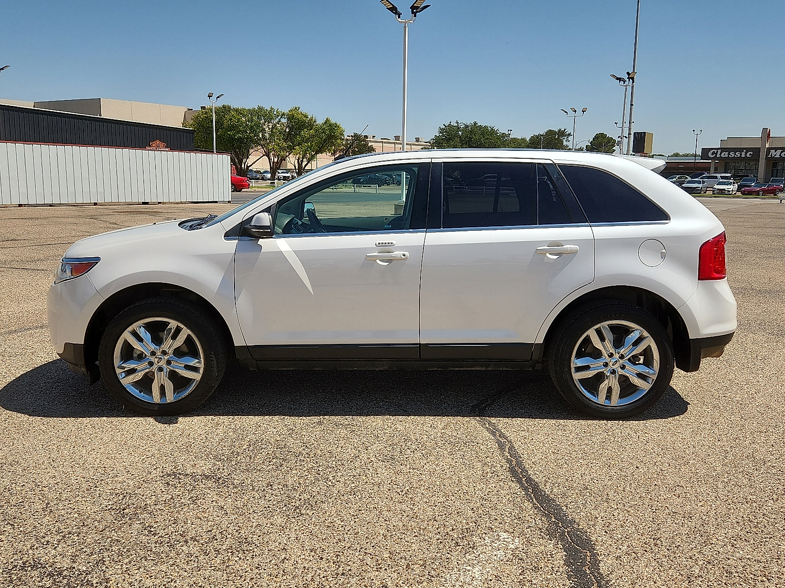 View Ford Edge details