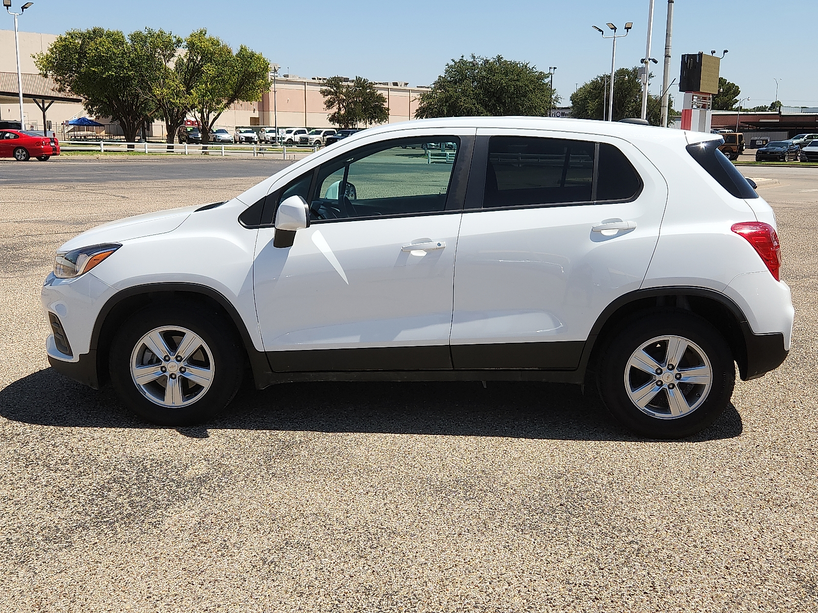 View Chevrolet Trax details