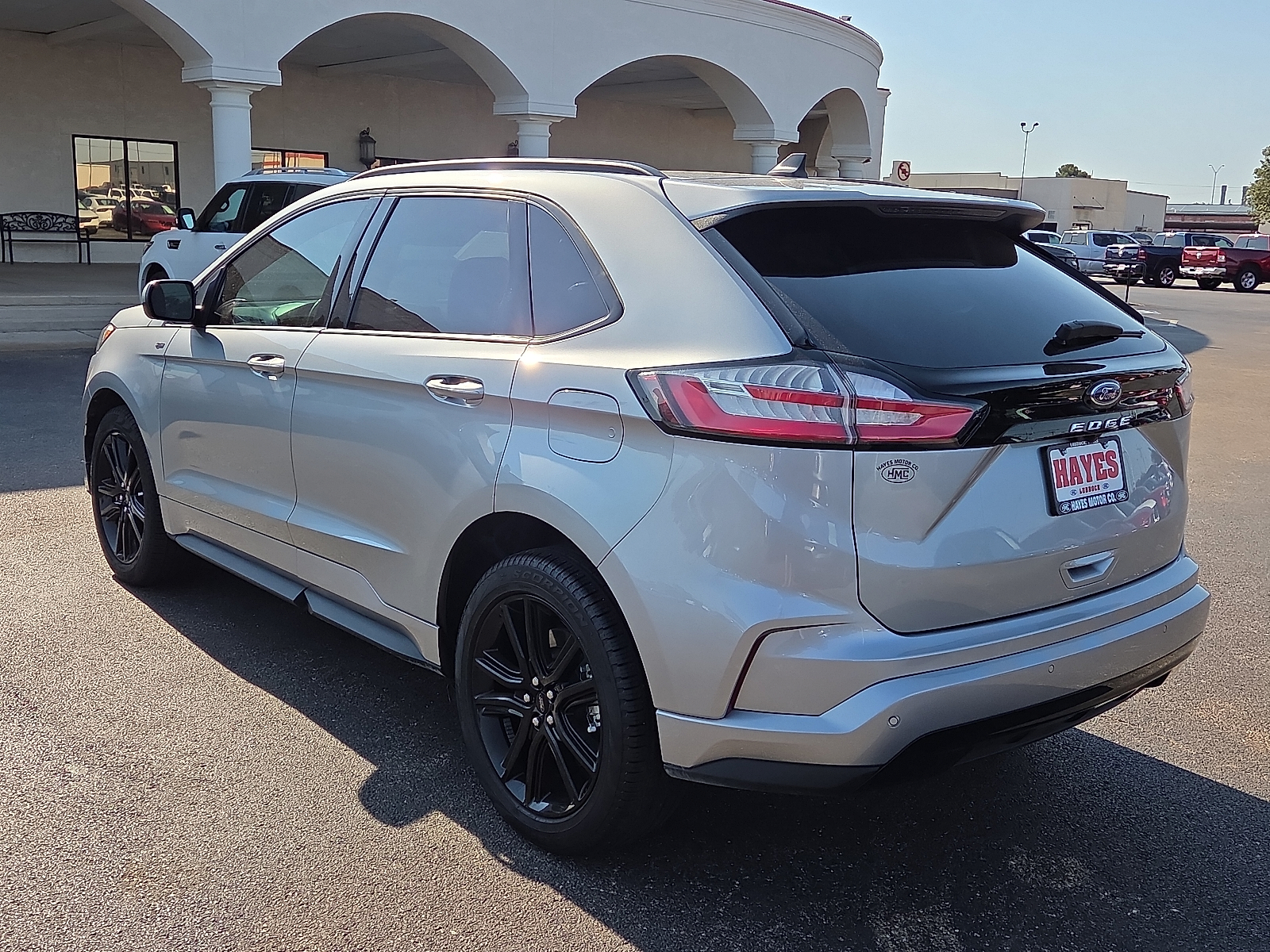 View Ford Edge details